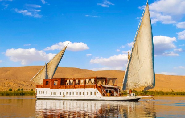 Plimbare cu feluca pe Nil, la Aswan